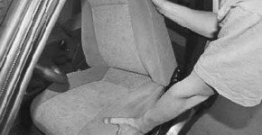 Как снять переднее сиденье с приоры