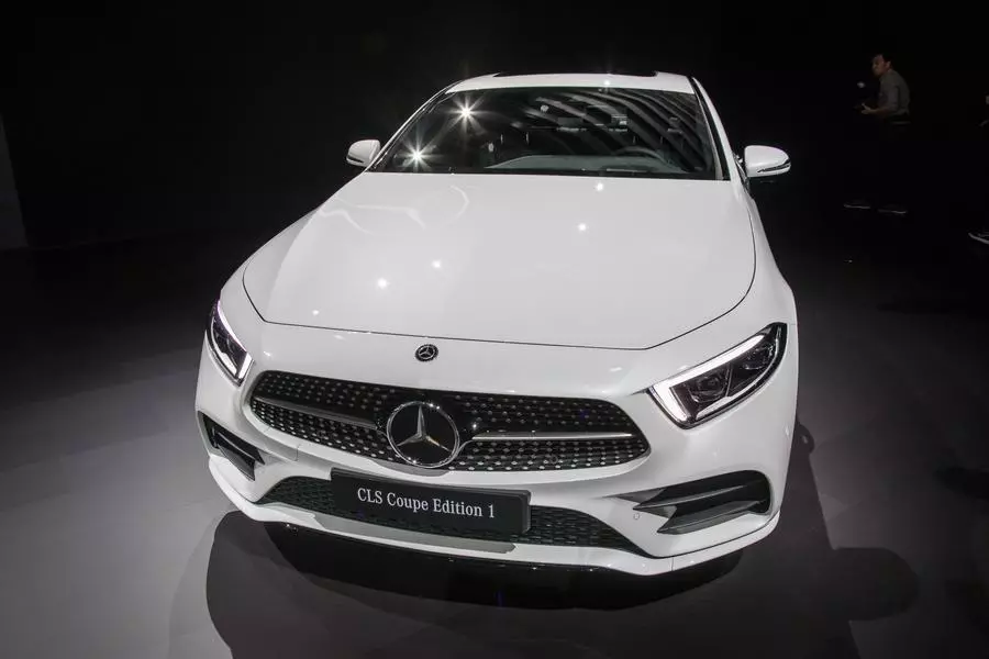Почему б/у Mercedes из США выгоднее, чем из Европы