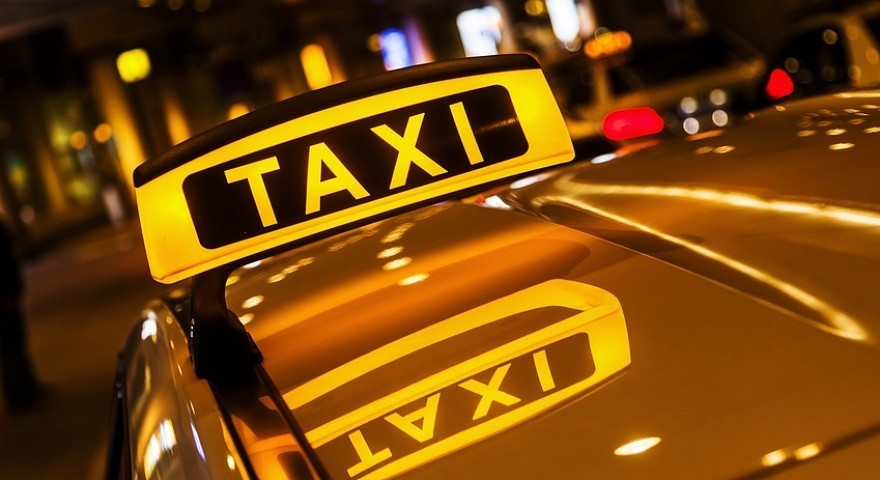 Работа в такси прибыльная и несложная